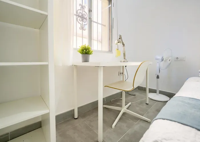 Plaza Falla Caleta 公寓