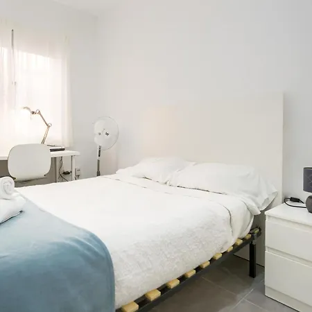 Apartment Plaza Falla Caleta